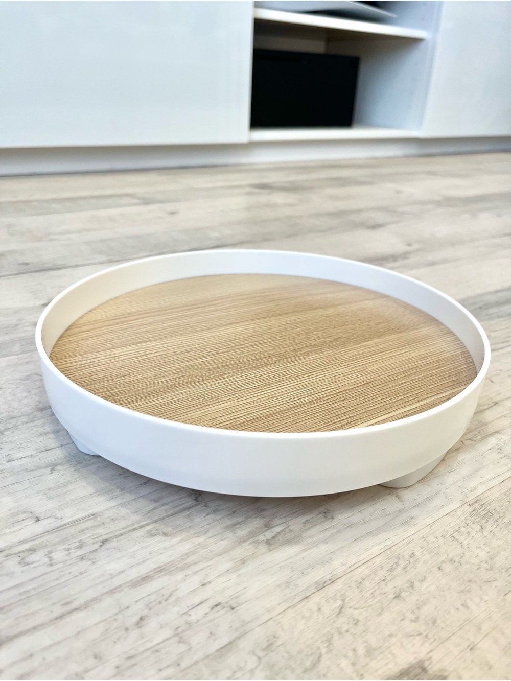 Round Entryway / Vanity Storage Tray Minimalist Design (23 x 4.5 cm)